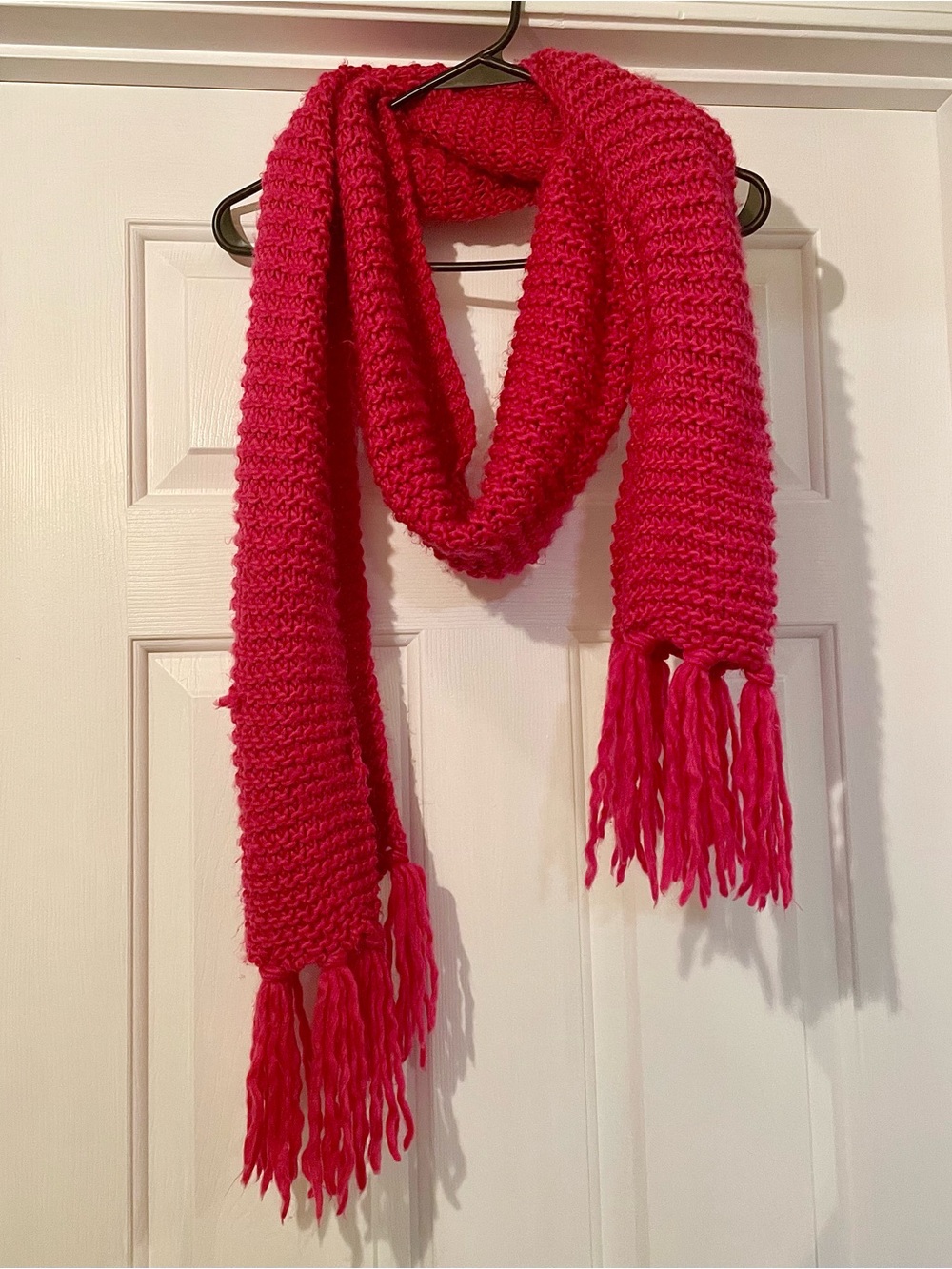 H&M Divided Vibrant Pink Chunky Knit Long Scarf with Fringe